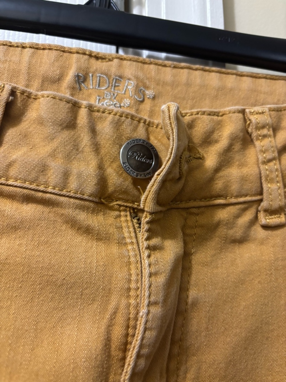 Riders By Lee  Woman Jeans Size 12P Mustard - Picture 3 of 8